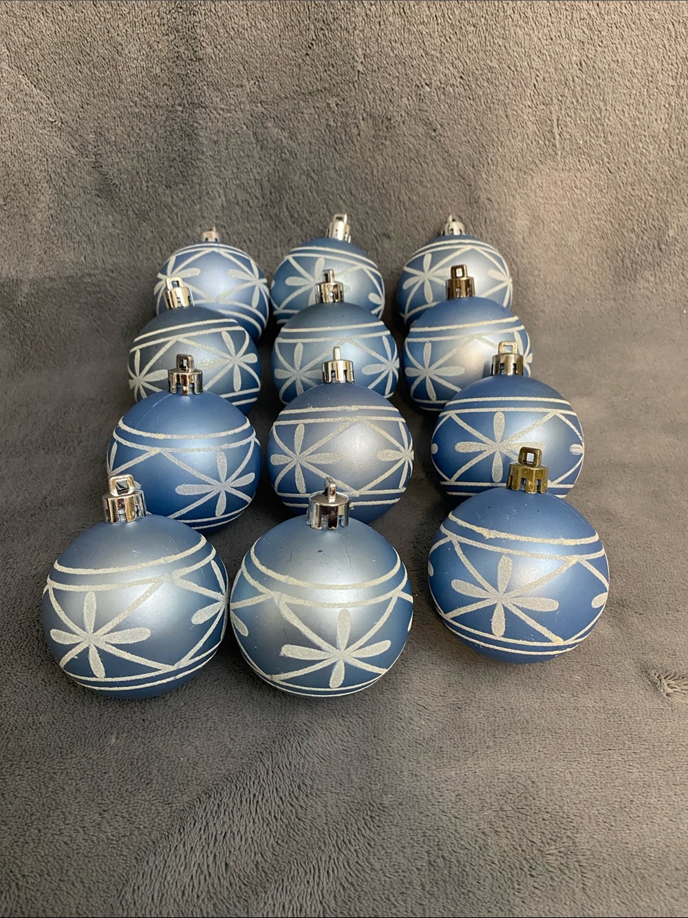 Lot of 12 Classic Blue and White Glitter Decorate Christmas Ball Ornament Set